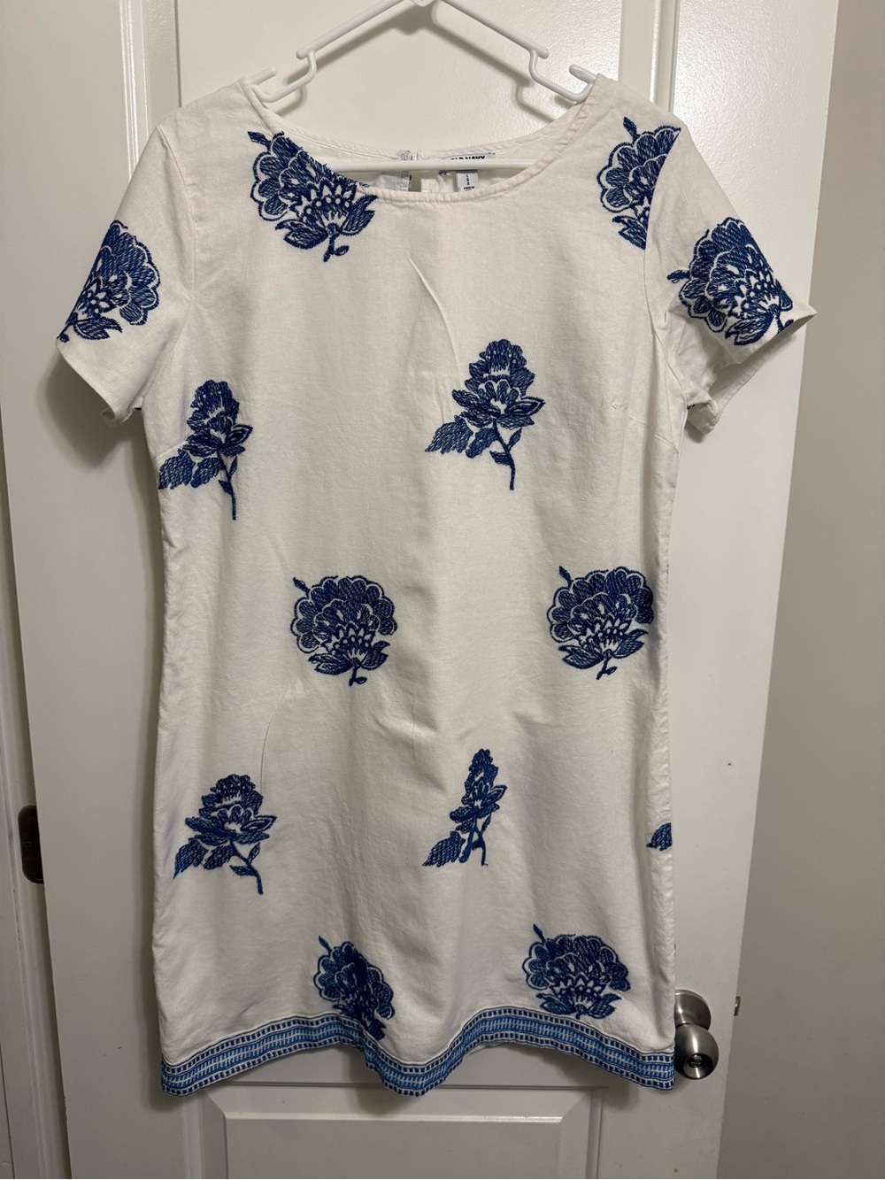 Old Navy White Shift Dress with Blue Floral Embroidery
